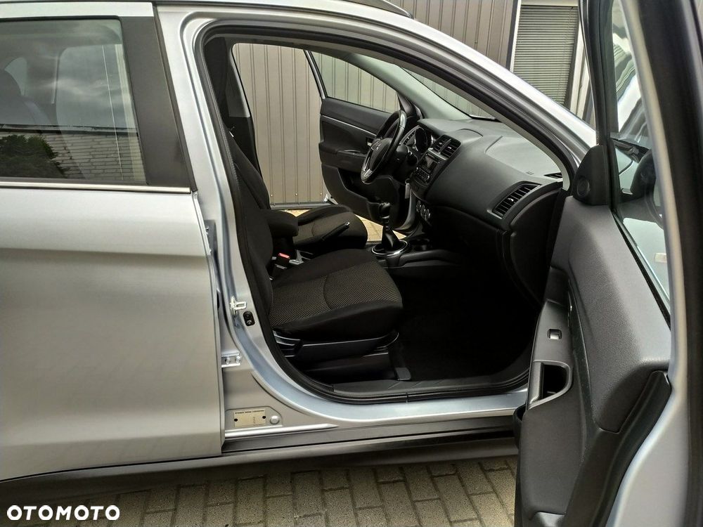 Mitsubishi ASX - 24