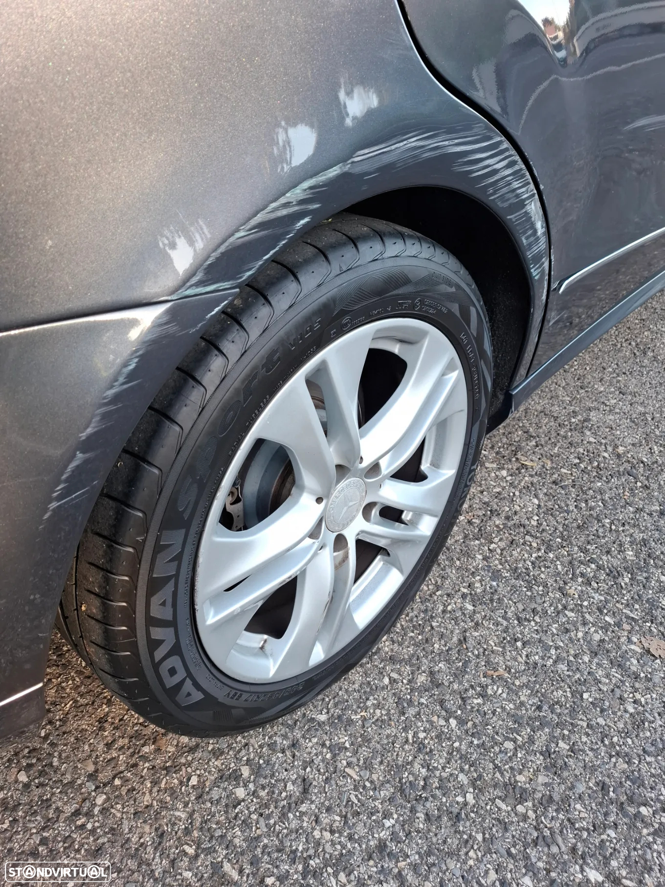 Mercedes-Benz E 250 CDi Avantgarde BE Auto. - 21