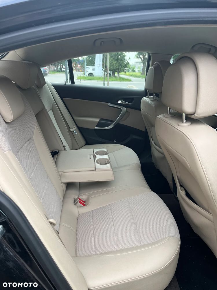 Opel Insignia 2.0 CDTI - 6