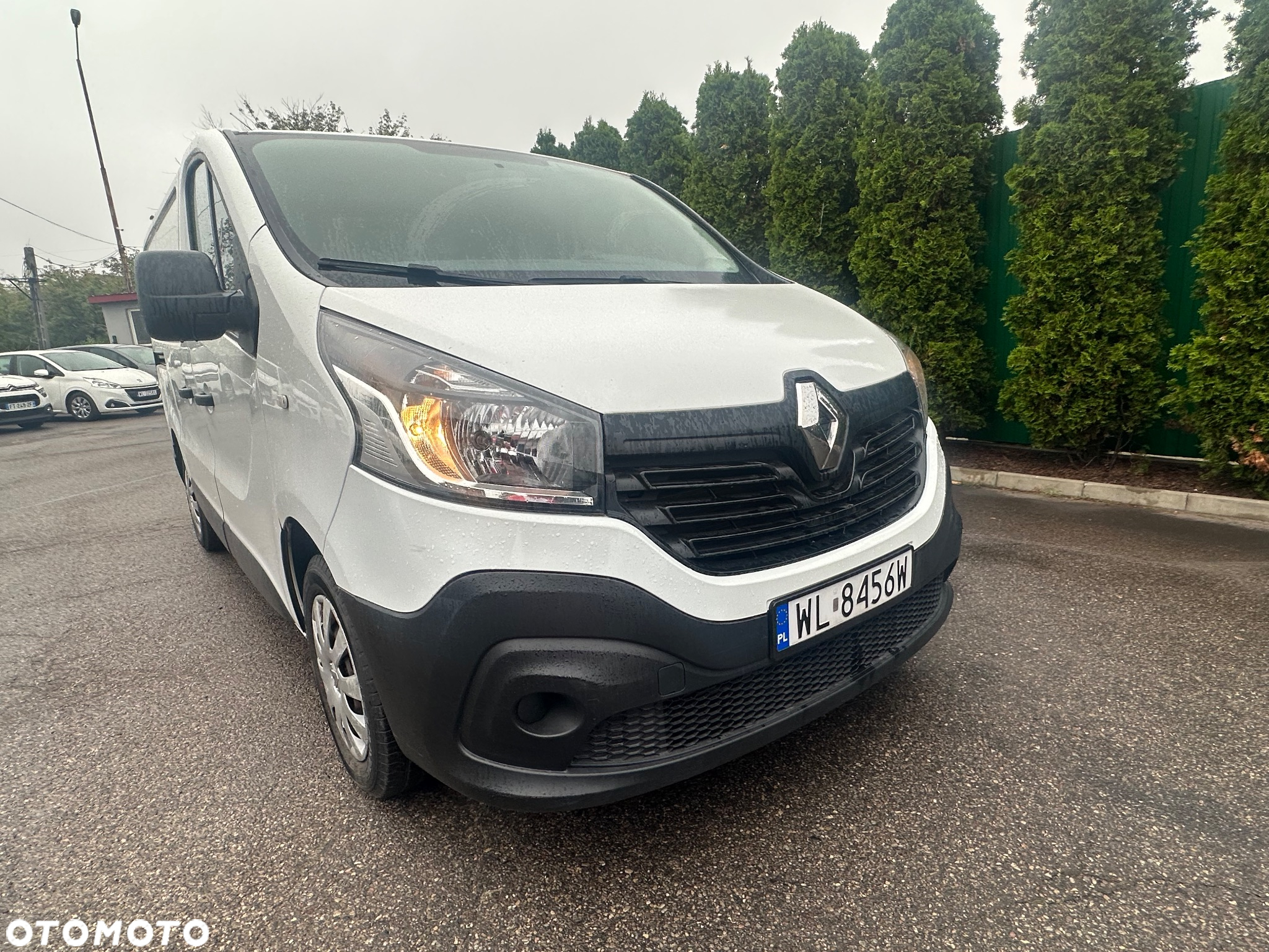 Renault Trafic - 9