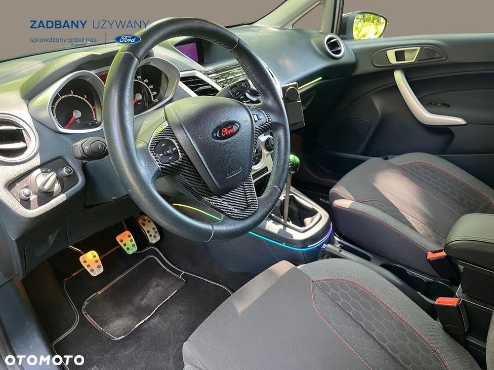Ford Fiesta 1.6 Ti-VCT Ghia - 11