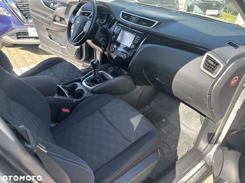 Nissan Qashqai 1.2 DIG-T Acenta EU6 - 16