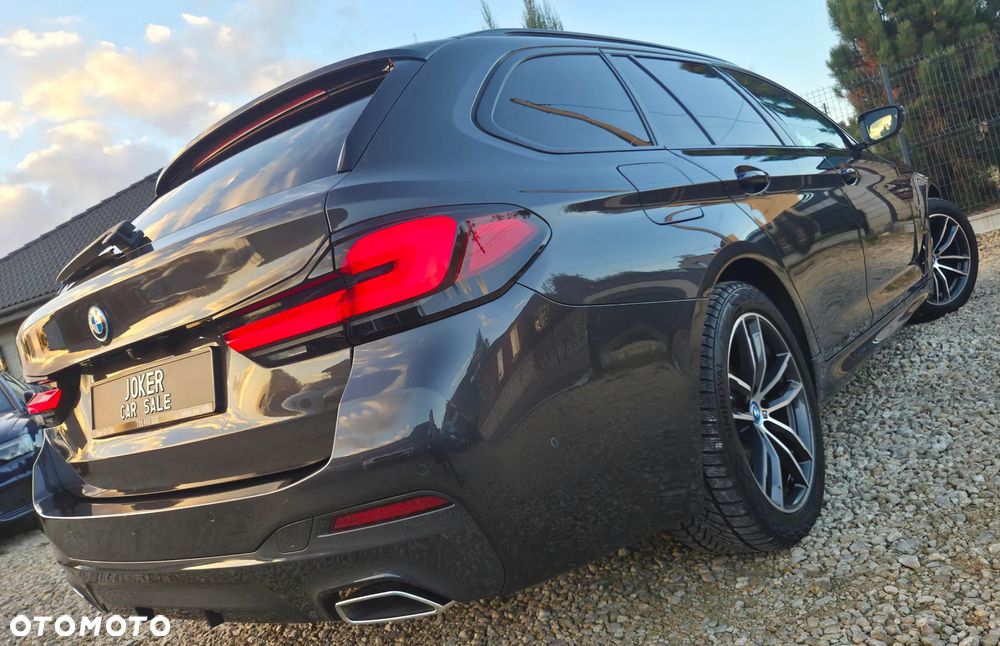 BMW Seria 5 530e xDrive M Sport sport - 41
