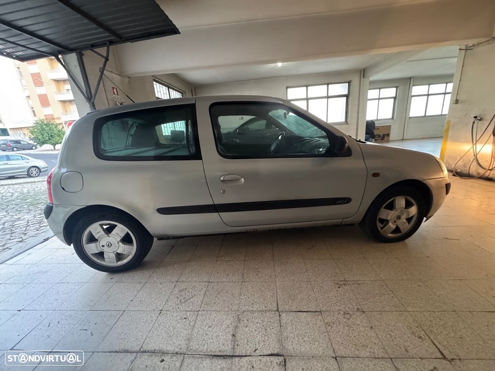 Renault Clio 1.5 dCi Confort Privilège - 3