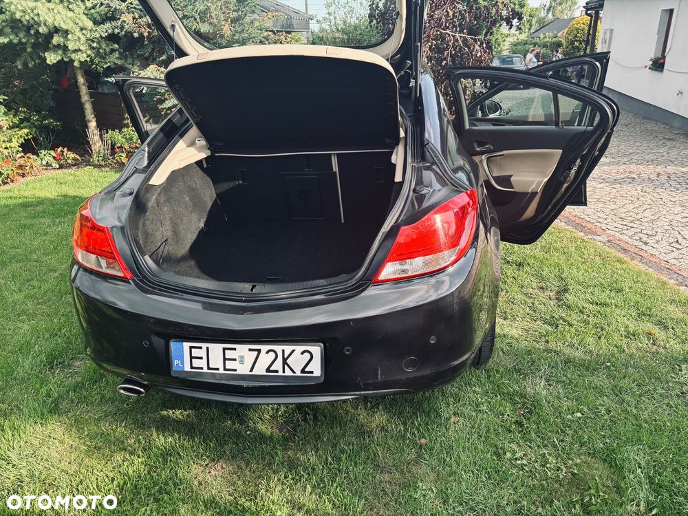 Opel Insignia - 15