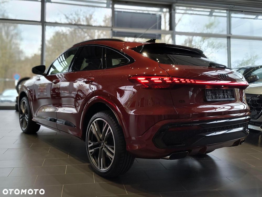Audi Q5 Sportback - 7