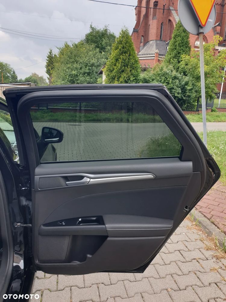 Ford Mondeo 2.0 TDCi Titanium - 34