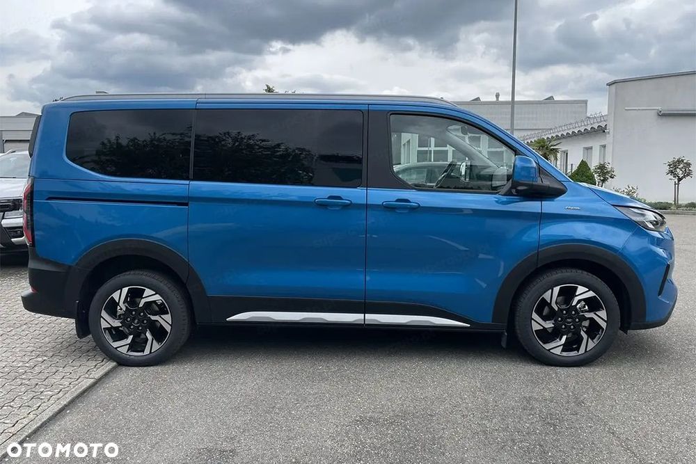 Ford Tourneo Custom 2.0 EcoBlue 320 AWD L1 Active - 6