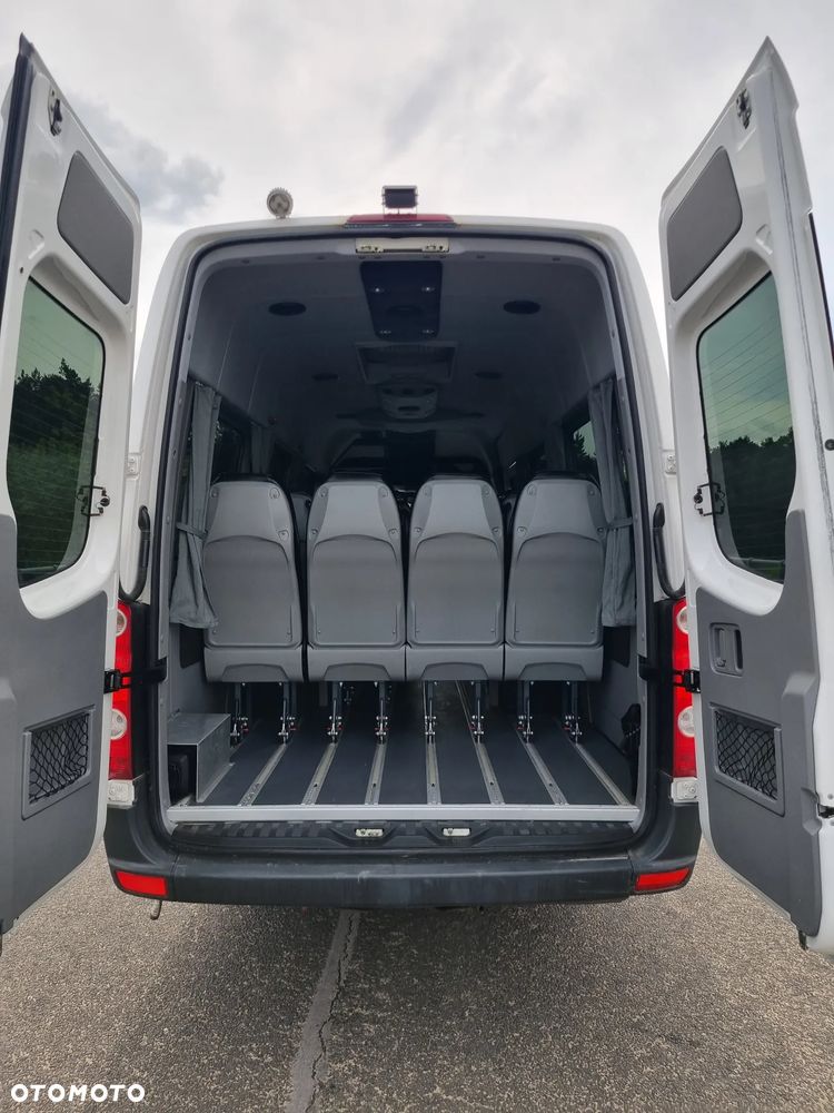 Volkswagen Crafter - 9