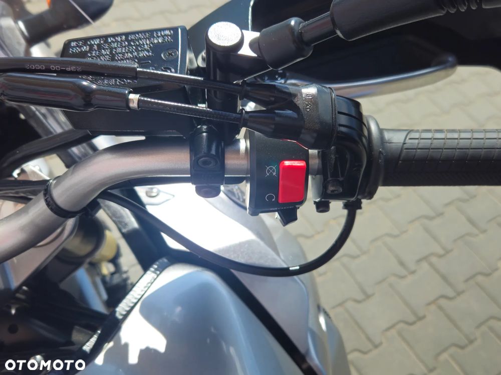 Yamaha Super Tenere - 28