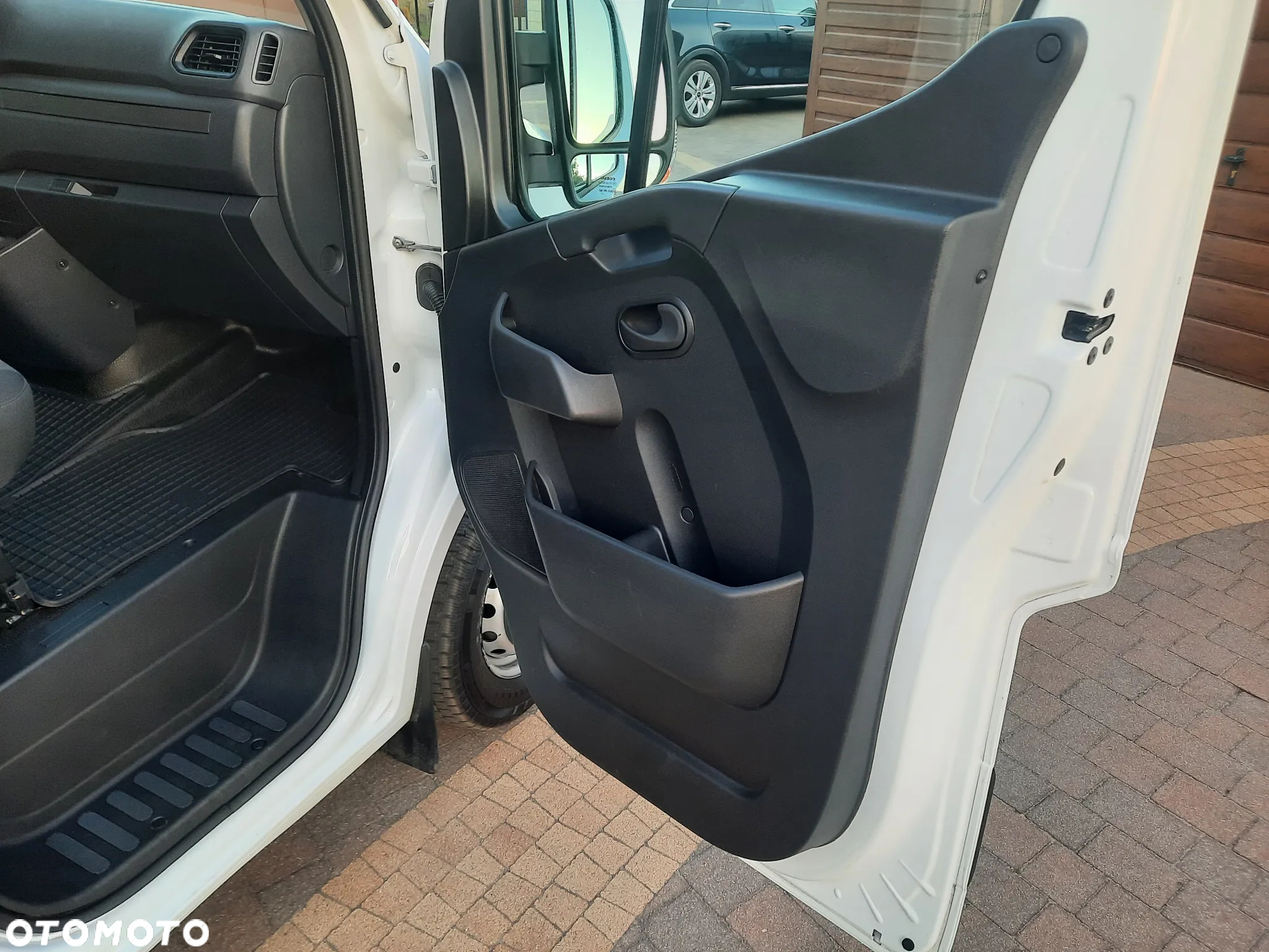 Renault Master L2H3 Bardzo Dobry Stan Serwisowany w ASO Renault - 19