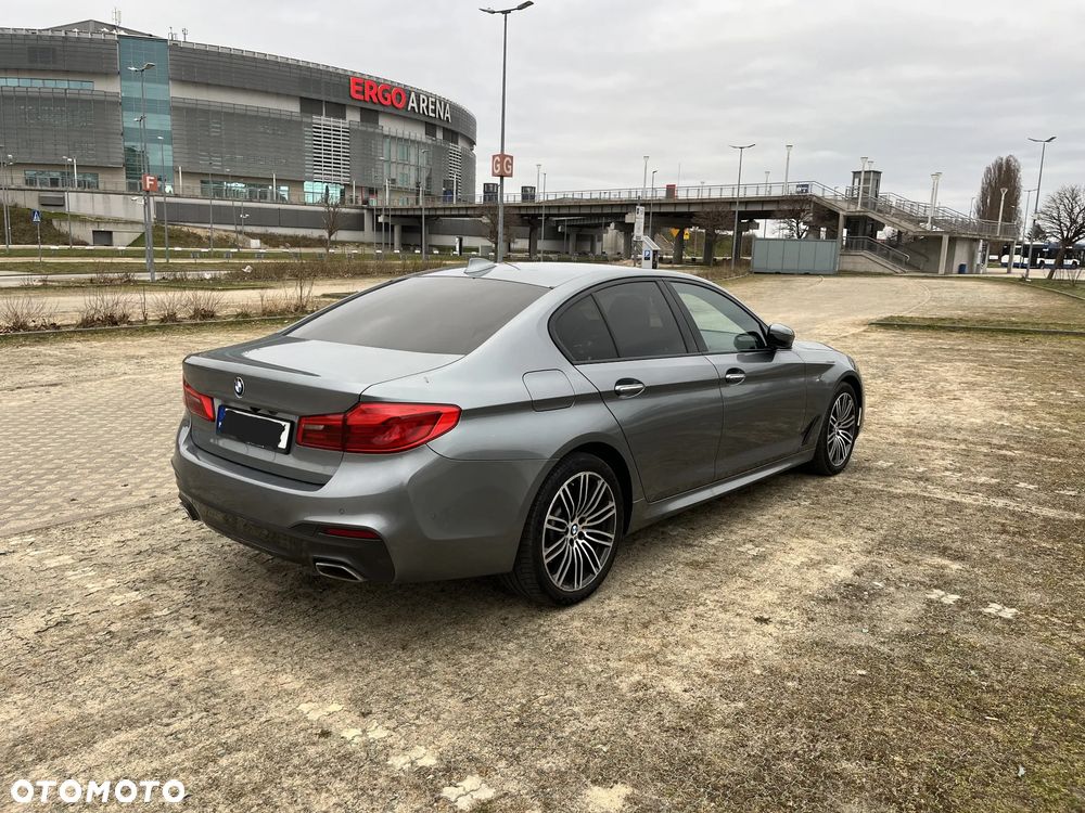 BMW Seria 5 520d xDrive - 3