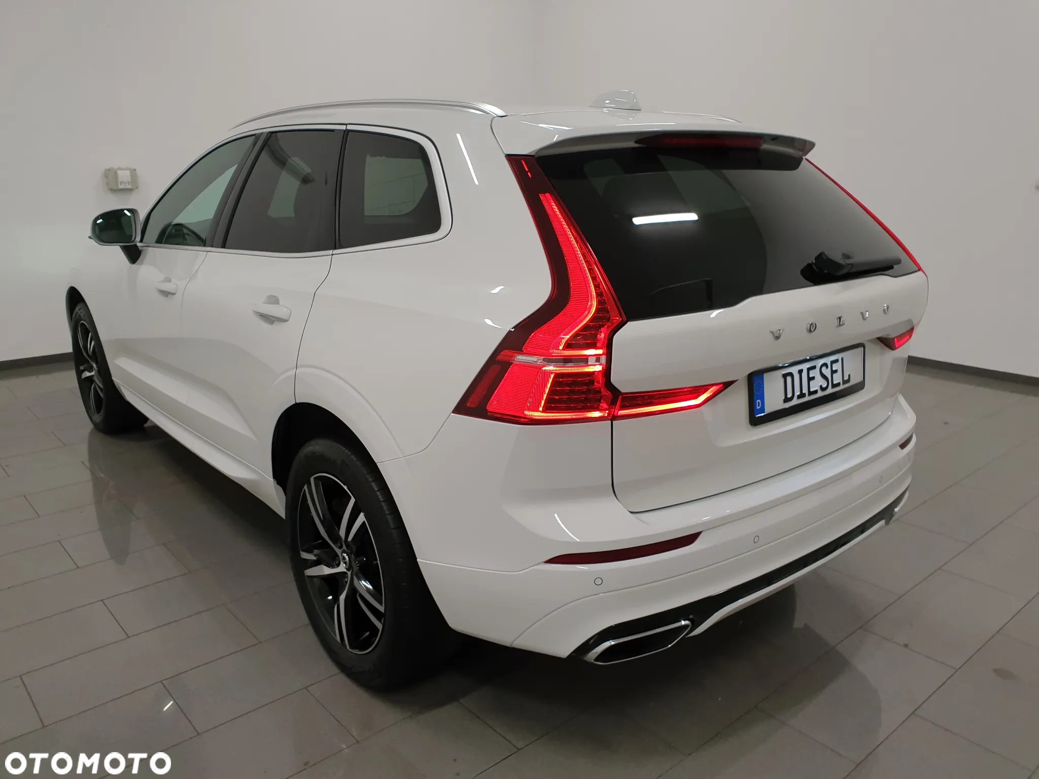 Volvo XC 60 D4 Geartronic RDesign - 4