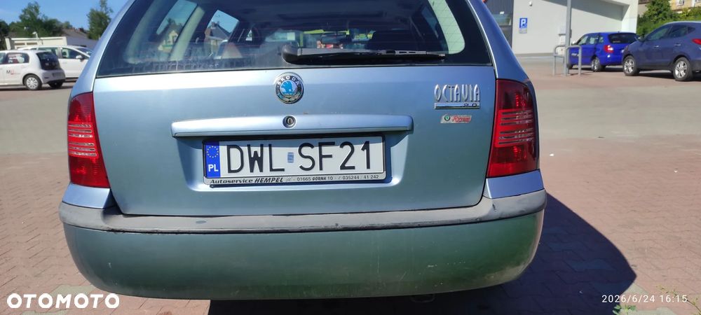 Skoda Octavia 2.0 Elegance - 8