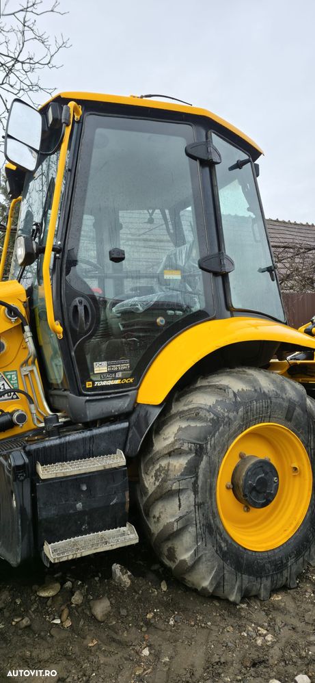 JCB 3cx - 12