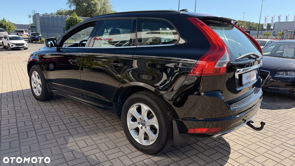 Volvo XC 60 D4 Momentum - 19