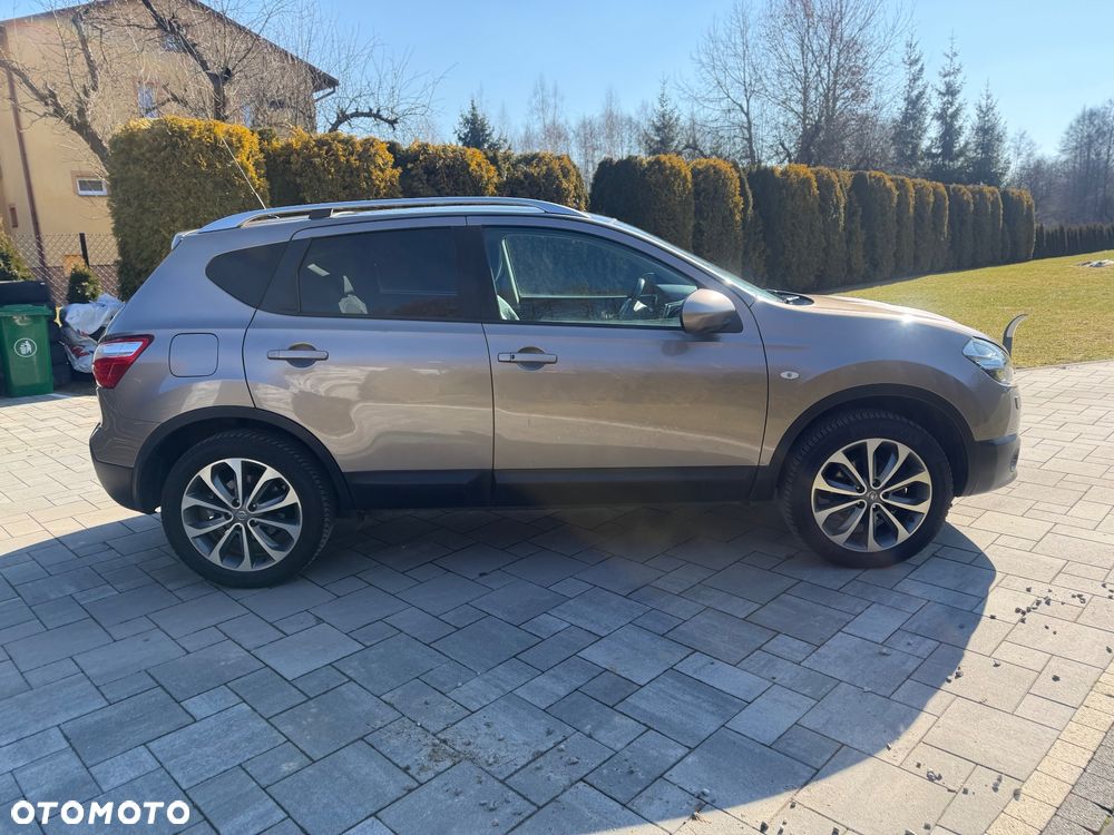 Nissan Qashqai 2.0 Tekna - 5