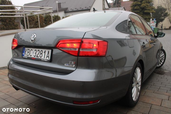 Volkswagen Jetta 1.4 TSI BMT Trendline - 3