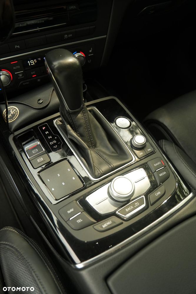 Audi A6 Avant - 8