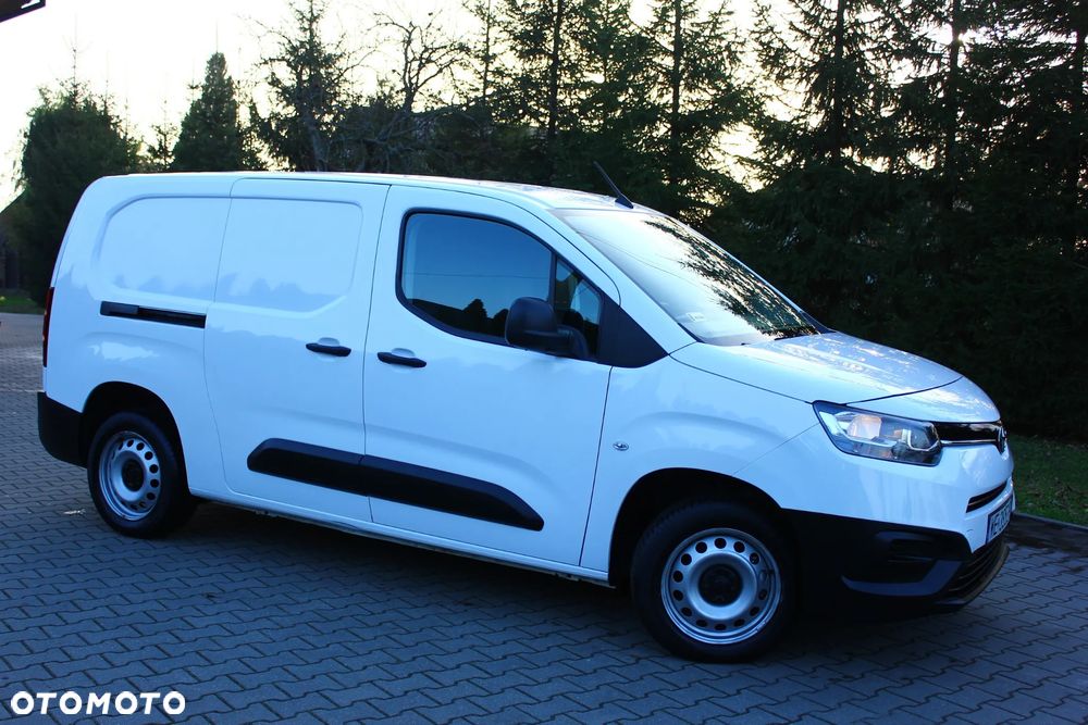 Toyota Proace City CHŁODNIA 1.5D-4D 102KM LONG L2 3 Osobowy - 3