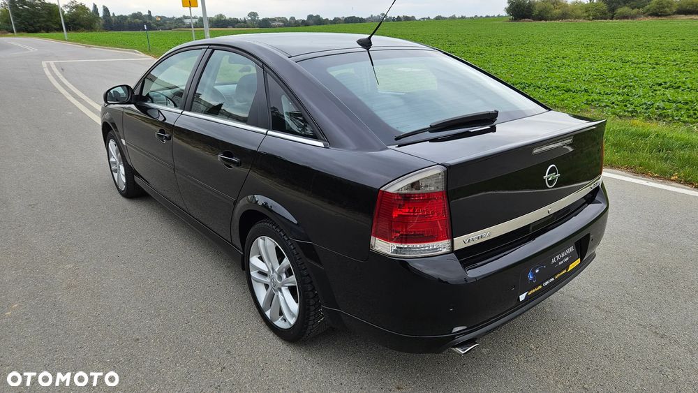 Opel Vectra 1.8 GTS - 12