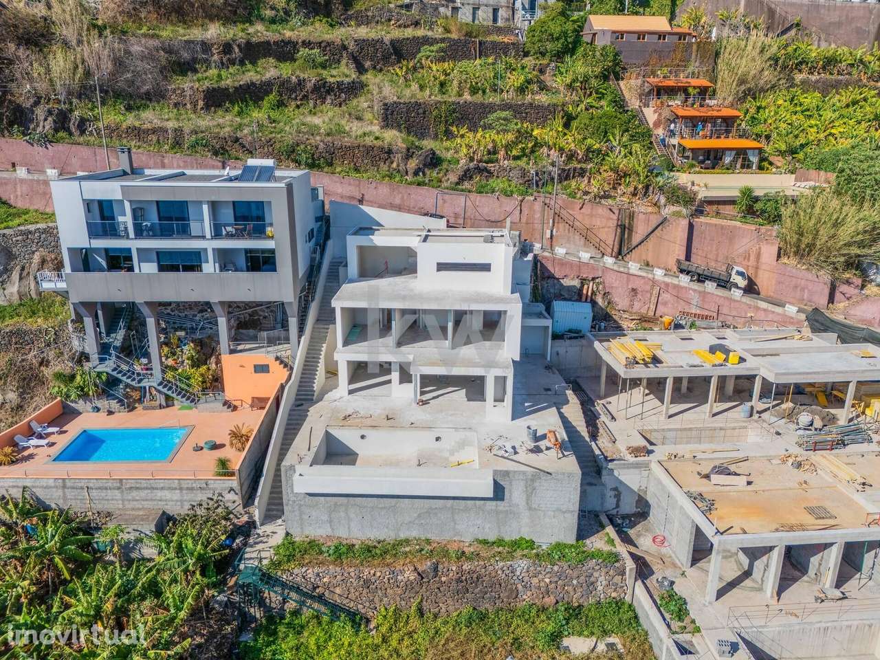 BAY VILLA 1 | 3 QUARTOS | ARCO DA CALHETA | 1º PROPRIETÁRIO - Grande imagem: 2/22