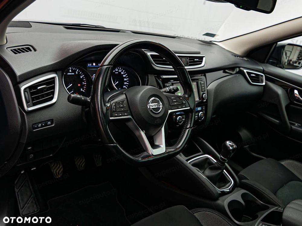 Nissan Qashqai 1.3 DIG-T N-Connecta - 9