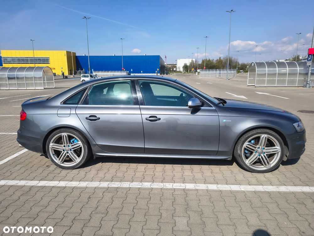 Audi A4 Limousine 3.0 TFSI Quattro S tronic - 3
