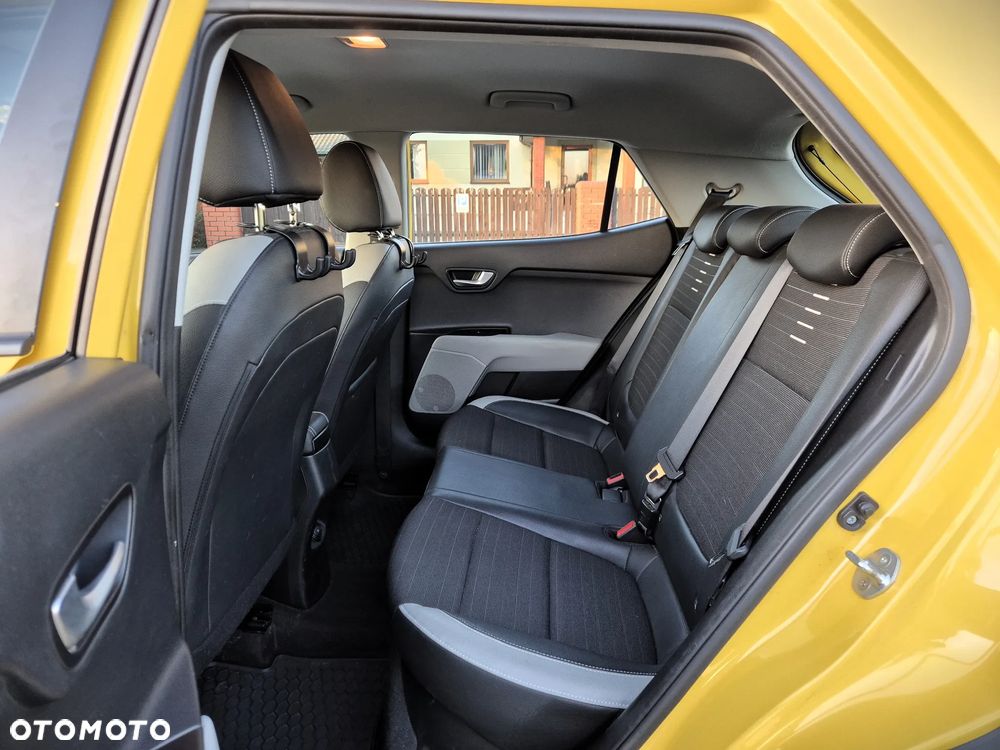Kia Stonic 1.4 L - 17