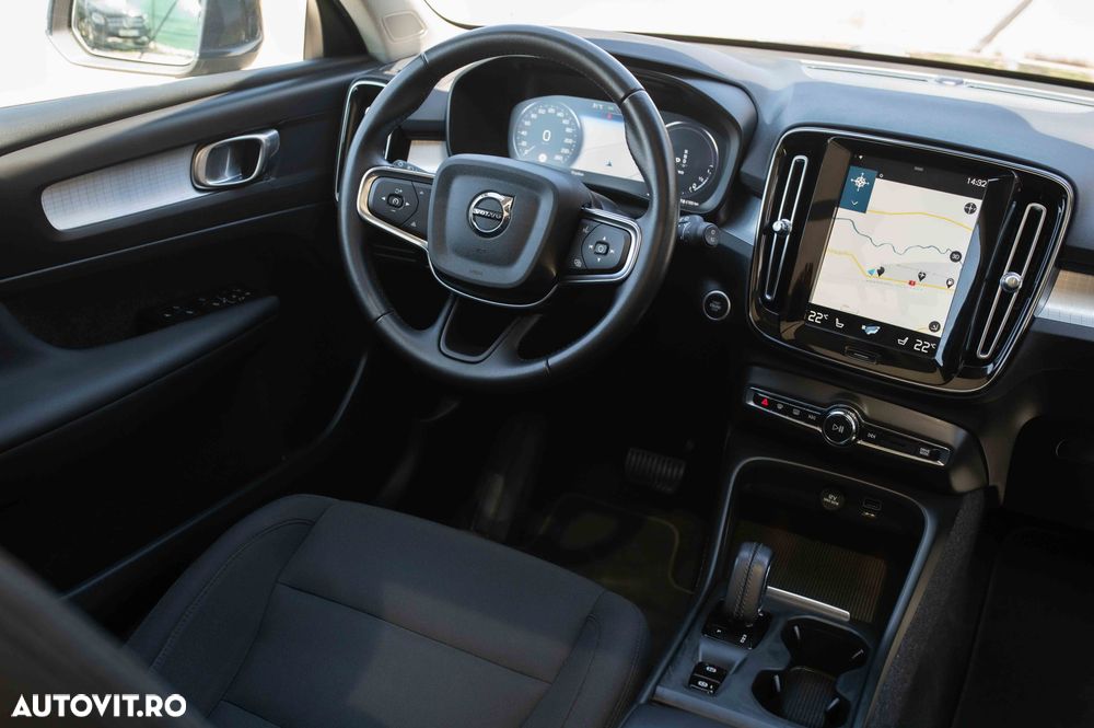Volvo XC 40 T4 Recharge DKG Inscription Expression - 9