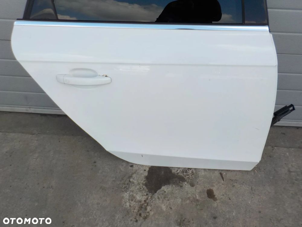 AUDI A4 B8 SEDAN DRZWI PRAWE TYŁ TYLNE LY9C - 2