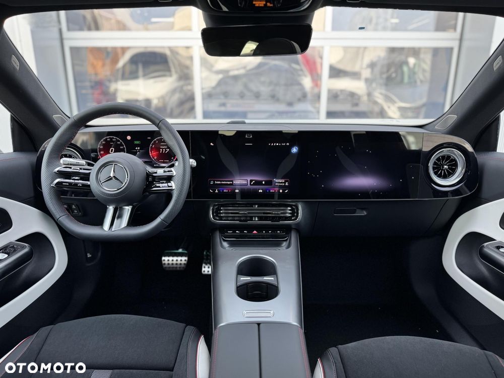 Mercedes-Benz CLA 200 mHEV 4-Matic 8G-DCT - 15