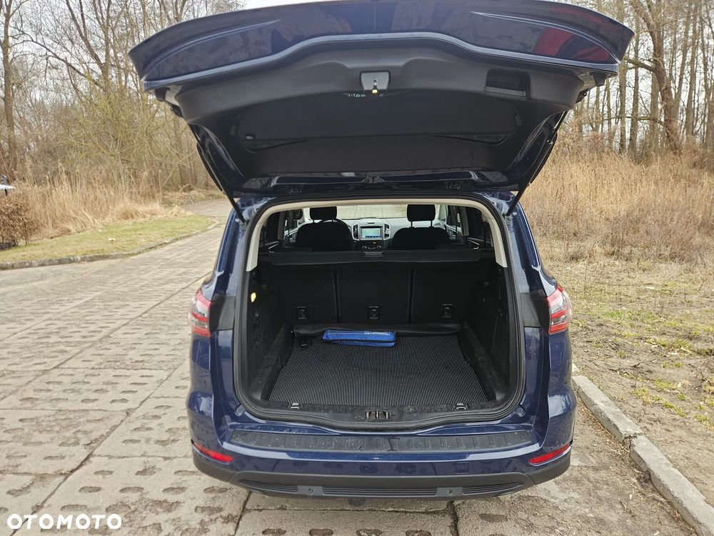 Ford S-Max - 6