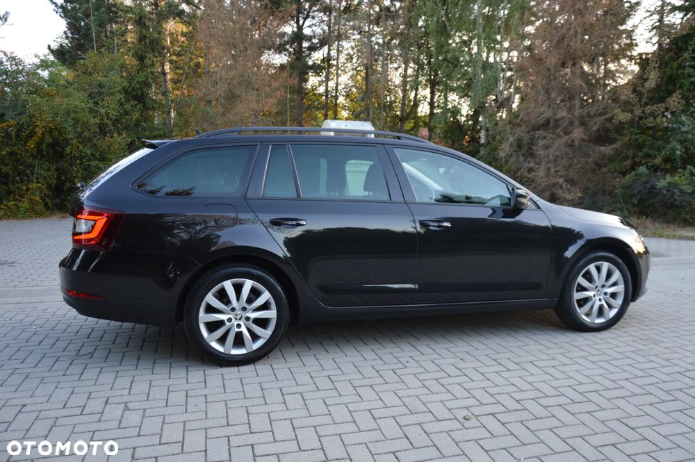 Skoda Octavia 2.0 TDI Elegance - 6