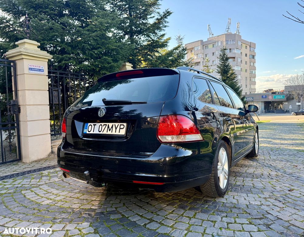 Volkswagen Golf 1.6 TDI DPF BlueMotion Technology MATCH - 6