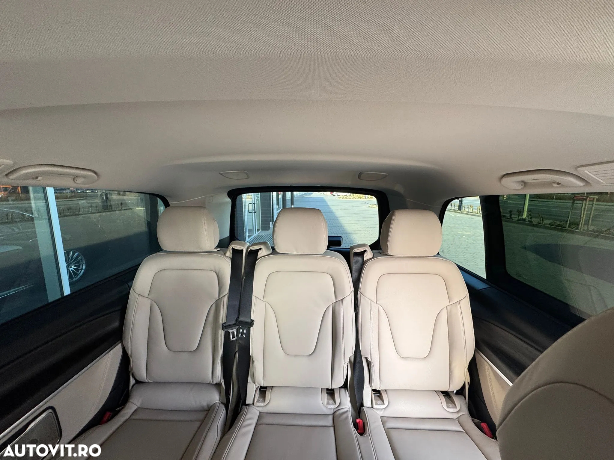 Mercedes-Benz V 300 d Combi Extra-lung 237 CP AWD 9AT Exclusive - 13