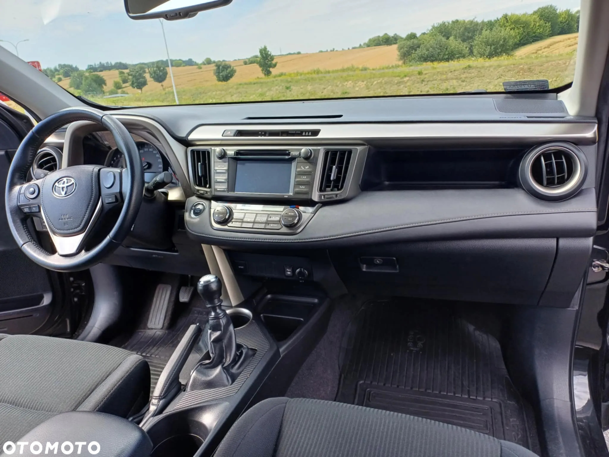 Toyota RAV4 2.0 D-4D Premium - 12