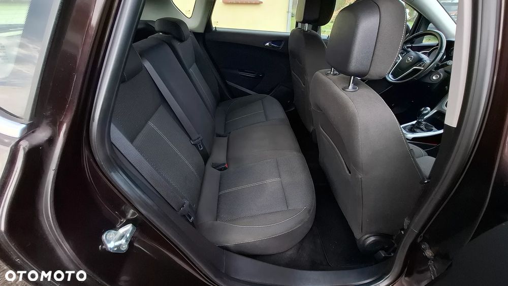 Opel Astra 1.4 Turbo Active - 19