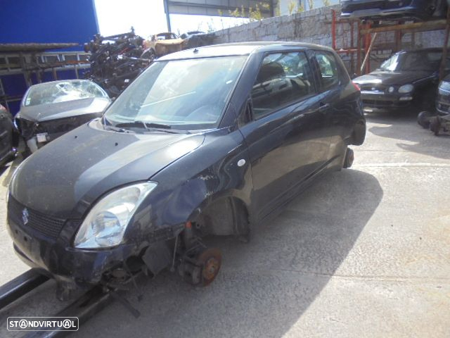 Carro MOT: M13A SUZUKI SWIFT 3 2005 1.3 90CV 3P PRETO GASOLINA - 2