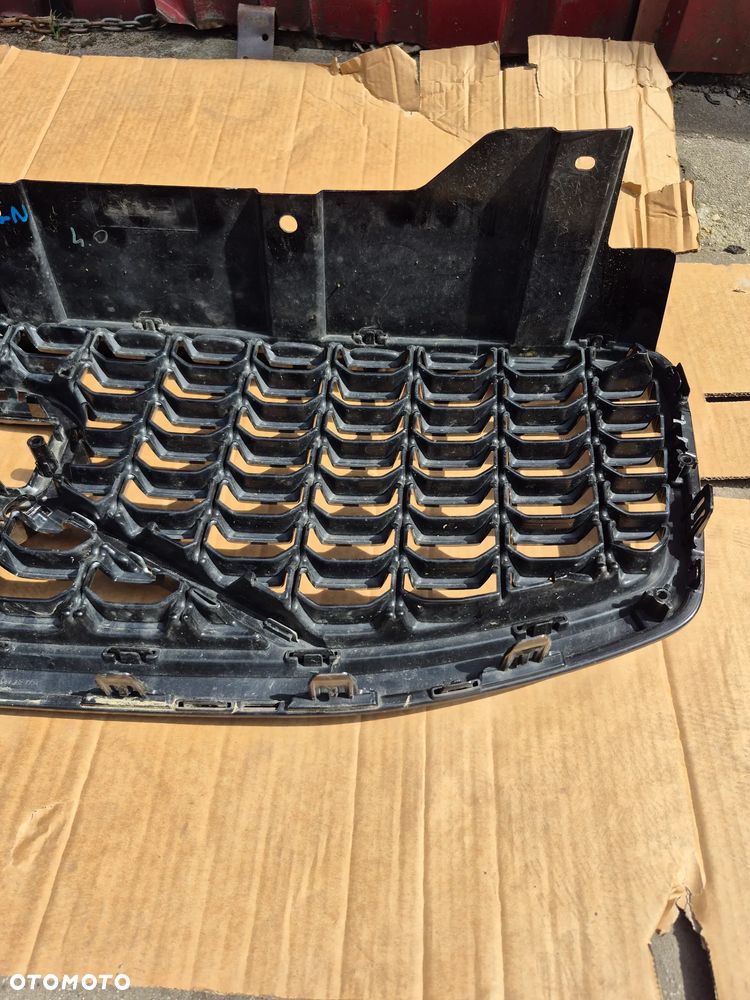 Volvo XC60 II R-design grill atrapa 32291026 - 5