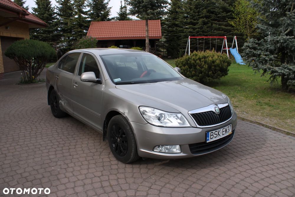 Skoda Octavia 1.8 TSI Ambiente - 9