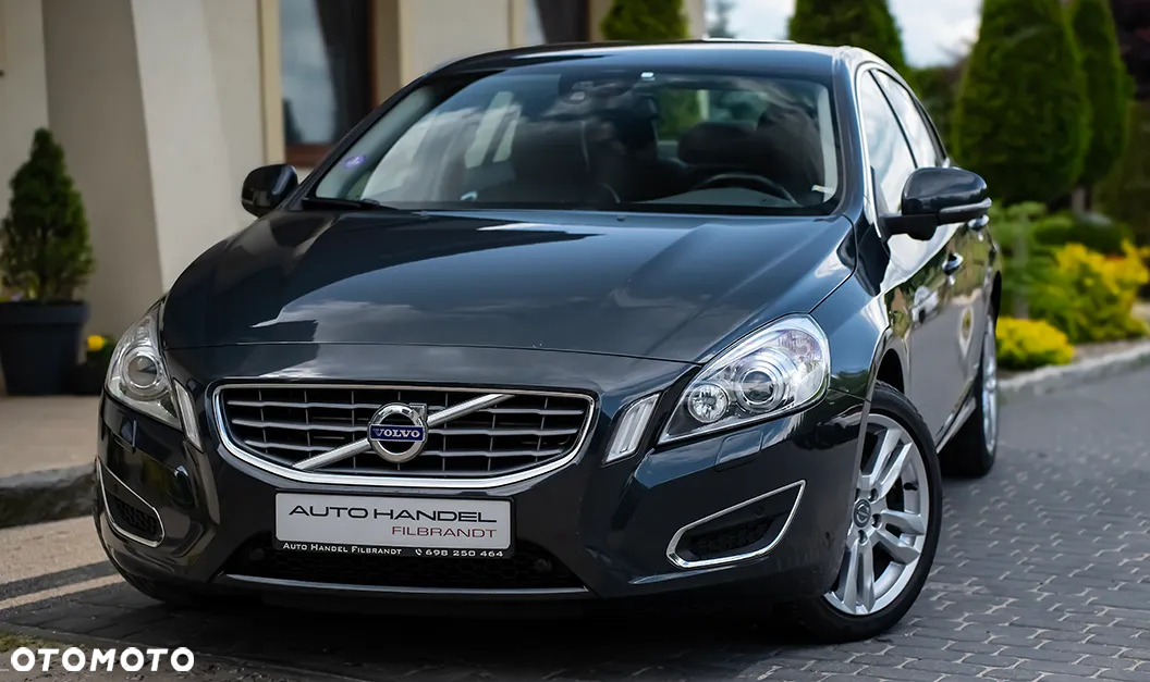 Volvo S60 2.0T Powershift Summum - 2