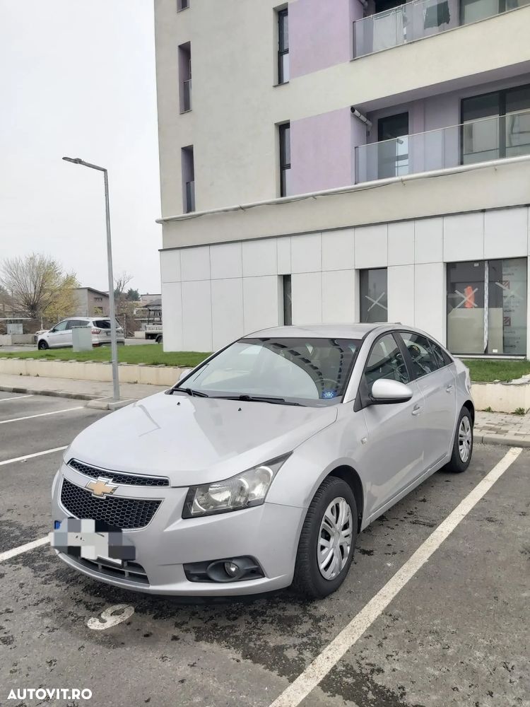 Chevrolet Cruze 1.8 Ecotec LT - 15