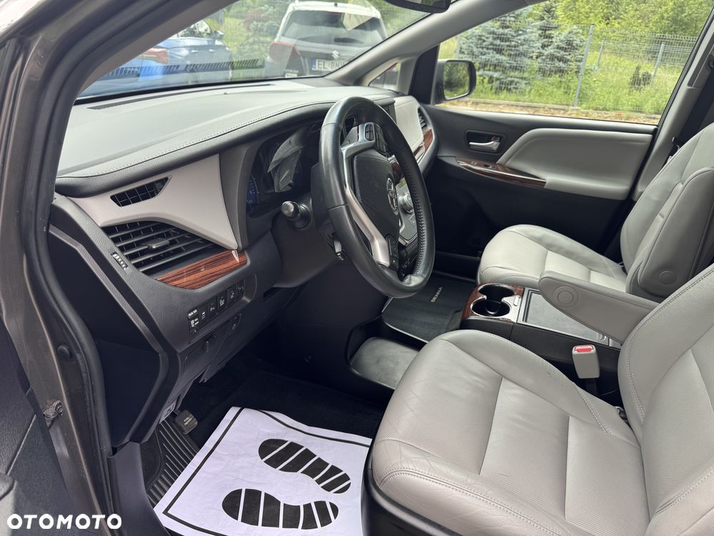 Toyota Sienna 3.5 V6 Limited AWD - 4