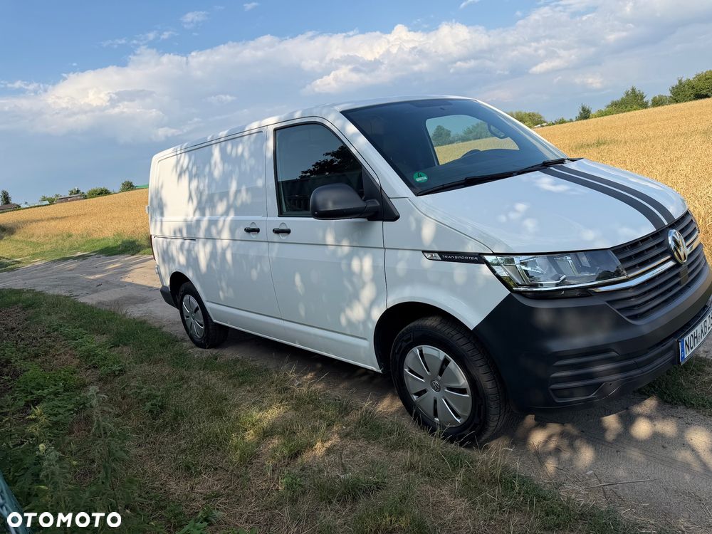 Volkswagen Transporter - 2