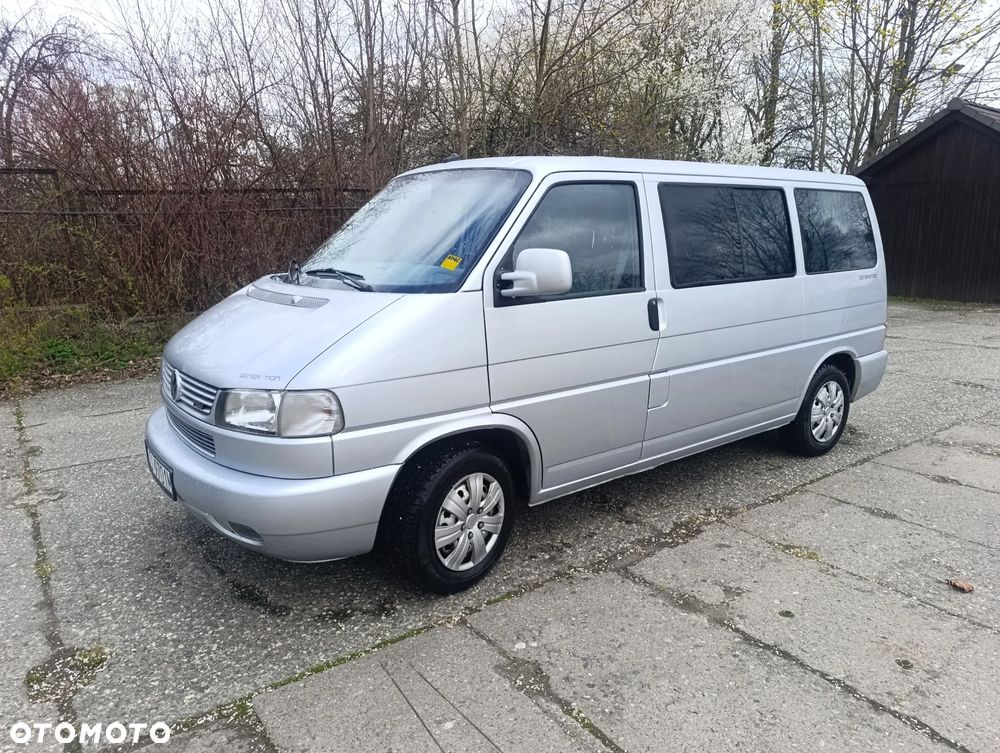 Volkswagen Multivan - 2