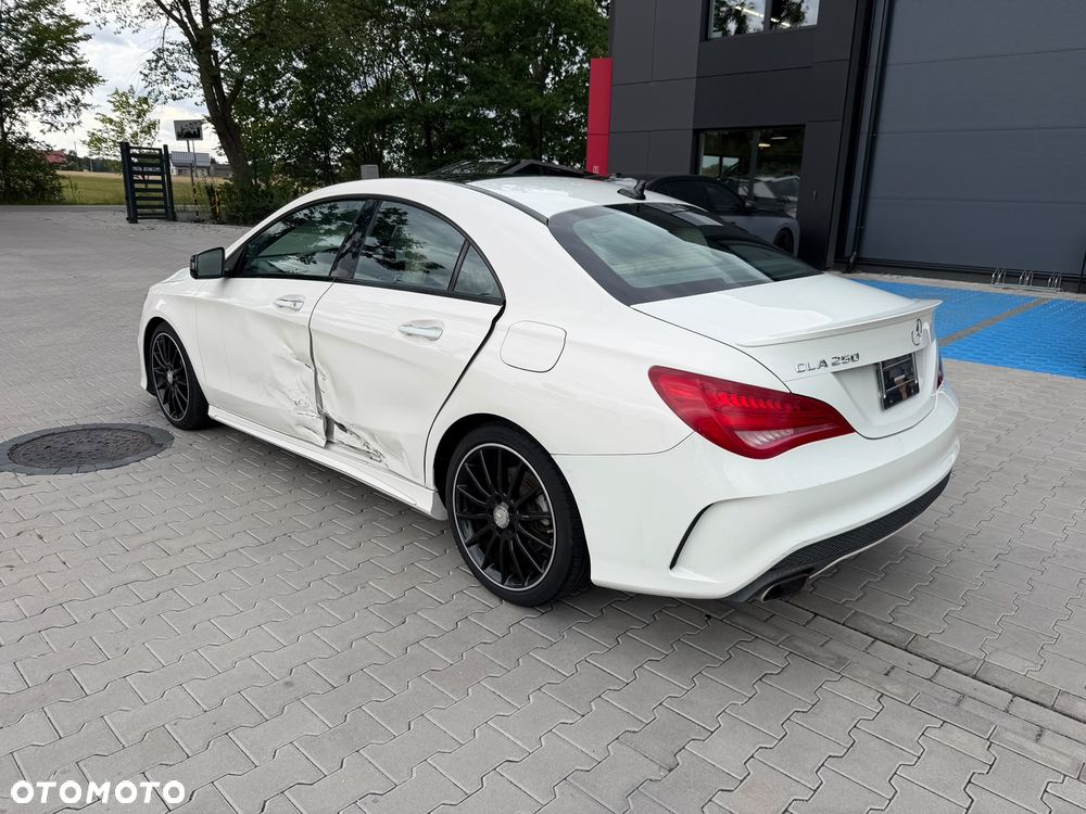 Mercedes-Benz CLA 250 7G-DCT AMG Line - 7