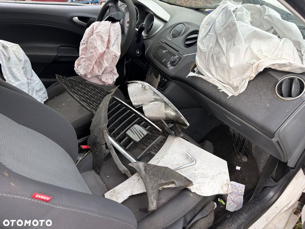 Seat Ibiza 1.6 TDI DPF Style - 4