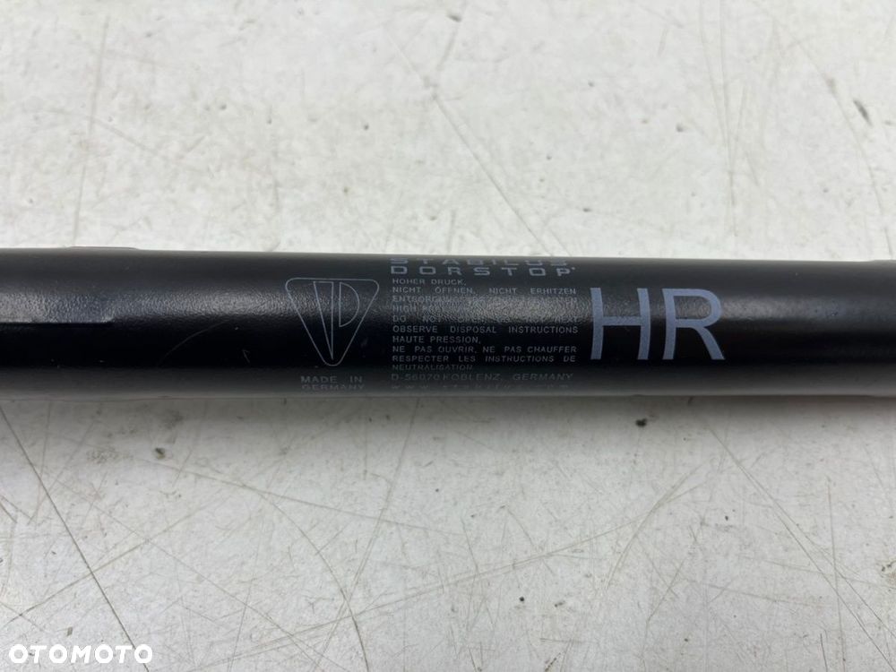 Zawias drzwi Porsche Panamera II 971 16-23r. prawy tylny ogranicznik otwarcia drzwi prawy tył - 5