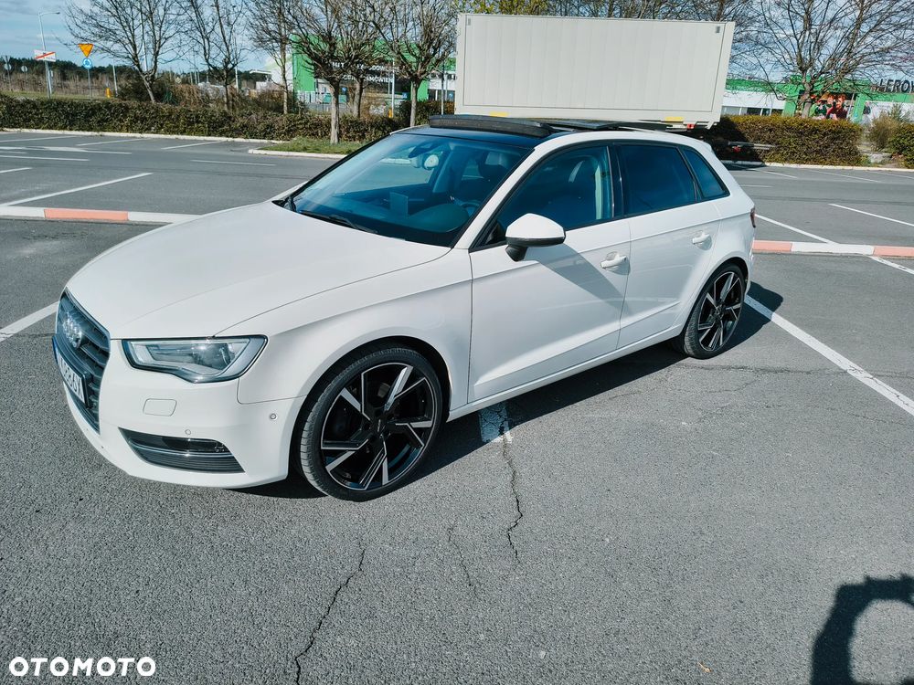 Audi A3 Sportback 1.8 TFSI Attraction S tronic - 1